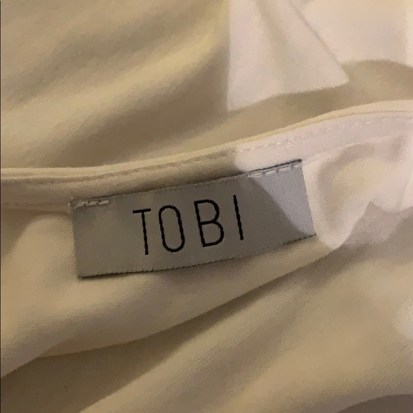 Open back white bodycon dress NWOT - Picture 3 of 3